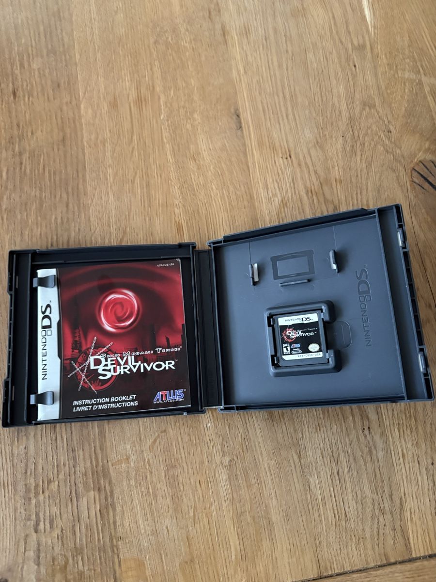 Spiele: Shin Megami Tensei Devil Survivor DS US komplett – Gebraucht aus Aarau von ruedinho 2