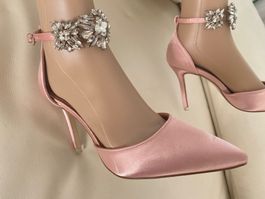 Perfekter Auftritt - seltener Damenpumps High Heel, 38