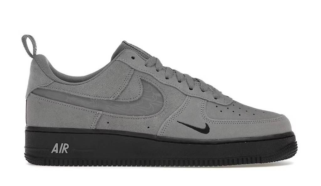 Nike Scarpe da uomo: Nike Air Force 1 Grau, 38.5 – Nuovo e nell'imballaggio originale da St. Gallen venduto da ninl123 1