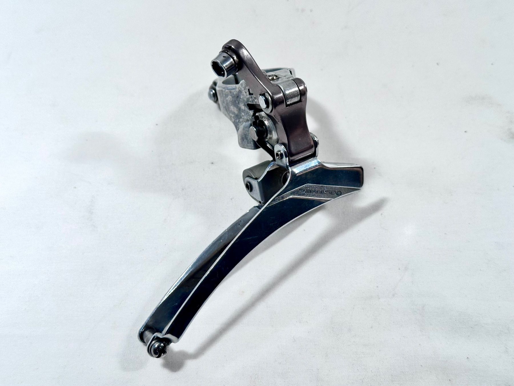 Shimano Pezzi di ricambio: Shimano 600 FD-6207 Front Derailleur Umwerfer – Usato da Luzern venduto da bikeandbeltcom