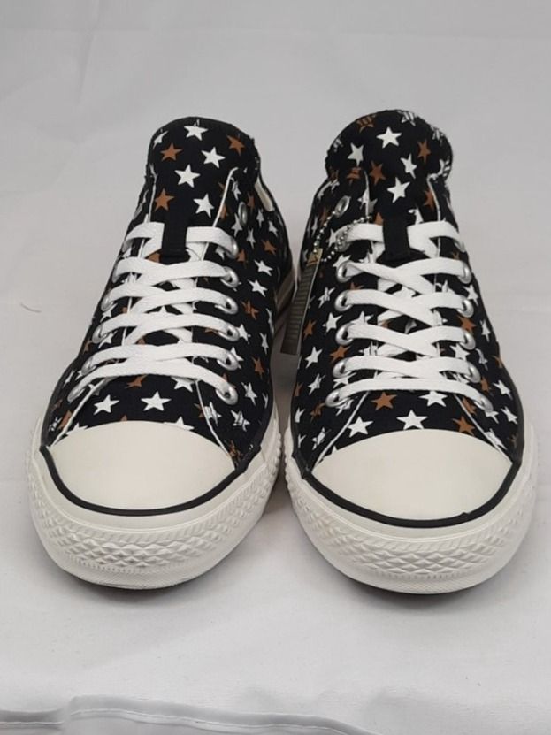 Converse Scarpe da uomo: CONVERSE All Star Sneaker schwarz mit Sternen Gr. 45 – Nuovo (secondo la descrizione) da Seuzach venduto da VT-Collections1 2