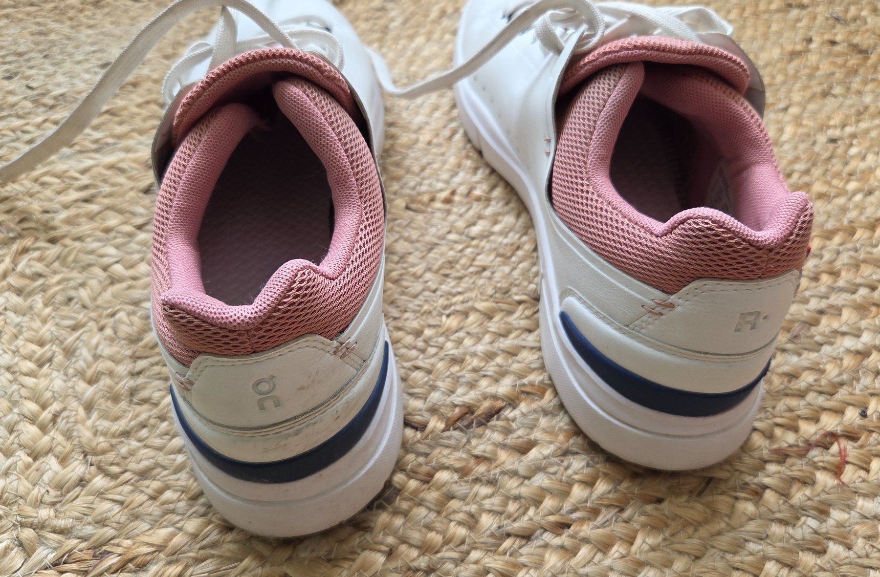 On Scarpe da donna: ON-Schuhe " The Roger" (Grösse 40.5) – Usato da Zürich venduto da wile_coyote 3
