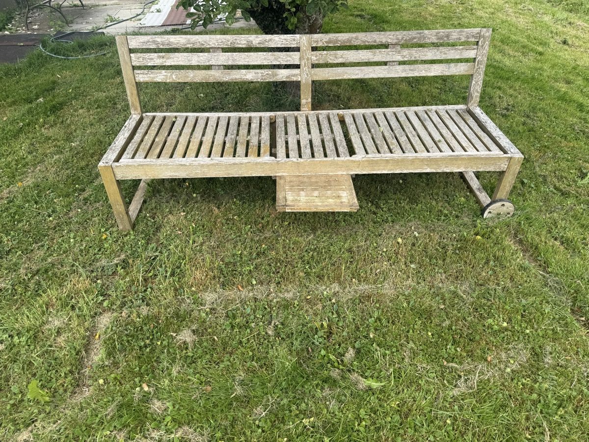 Sedie a sdraio: Aussen liegen Echt Holz  – Usato da Wynau venduto da Ziegler_Secondhand