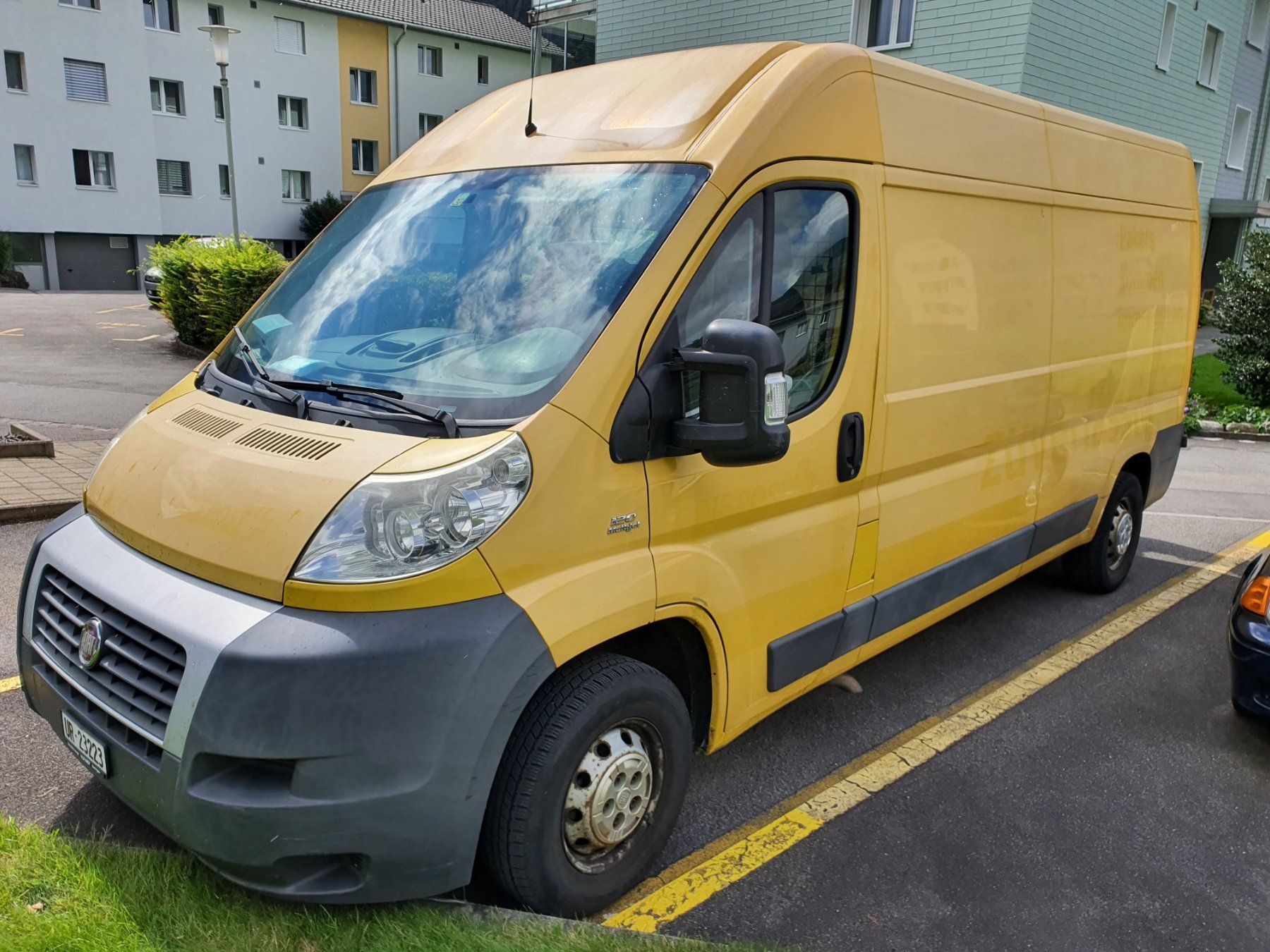Fiat Veicoli commerciali: Fiat Ducato 15Q 2.3JTD – Usato da Erstfeld venduto da Gina033