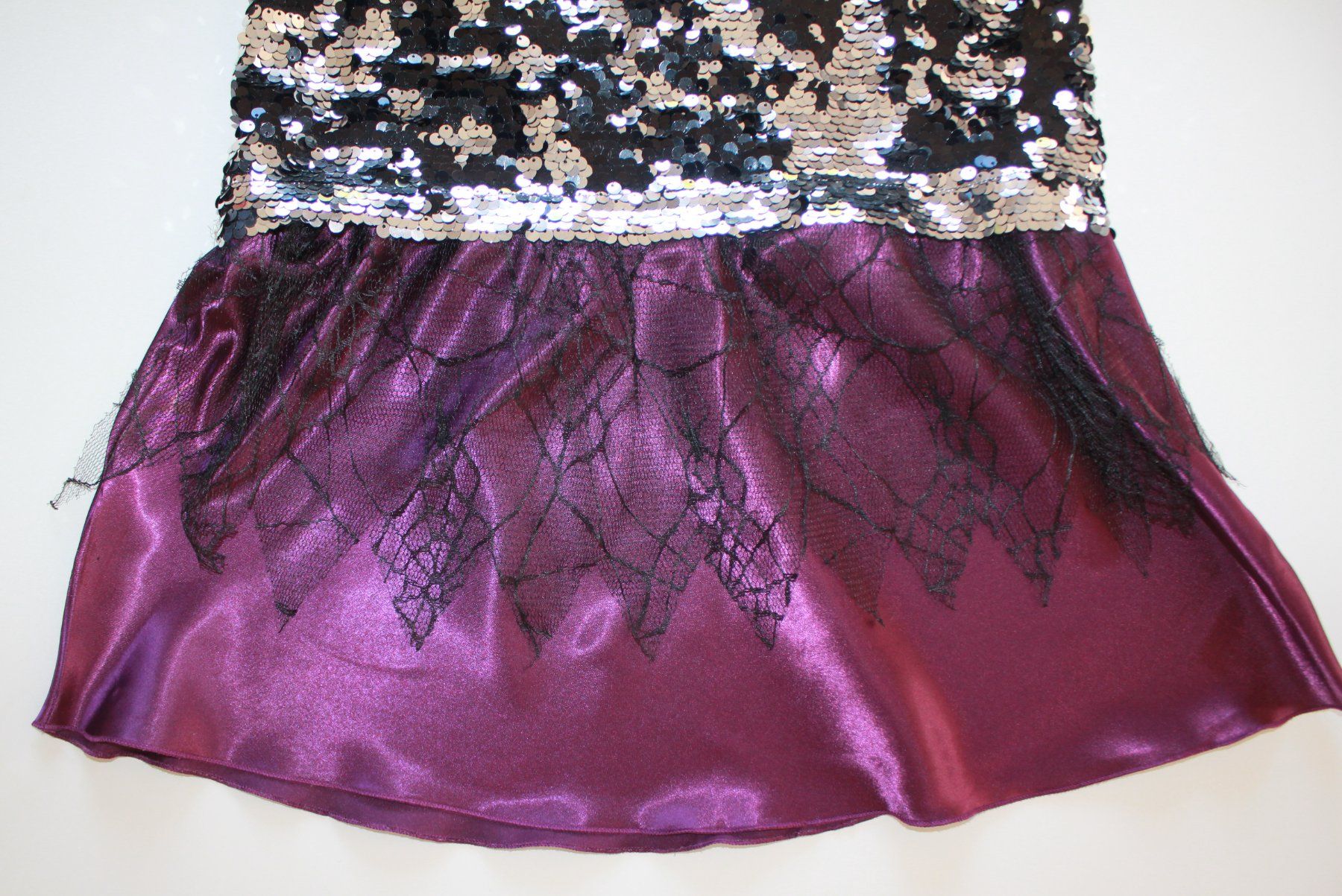 Costumi: Costume sorcière / Hexe t. 4 - 6 ans – Usato da Peseux venduto da CoolShoping 5