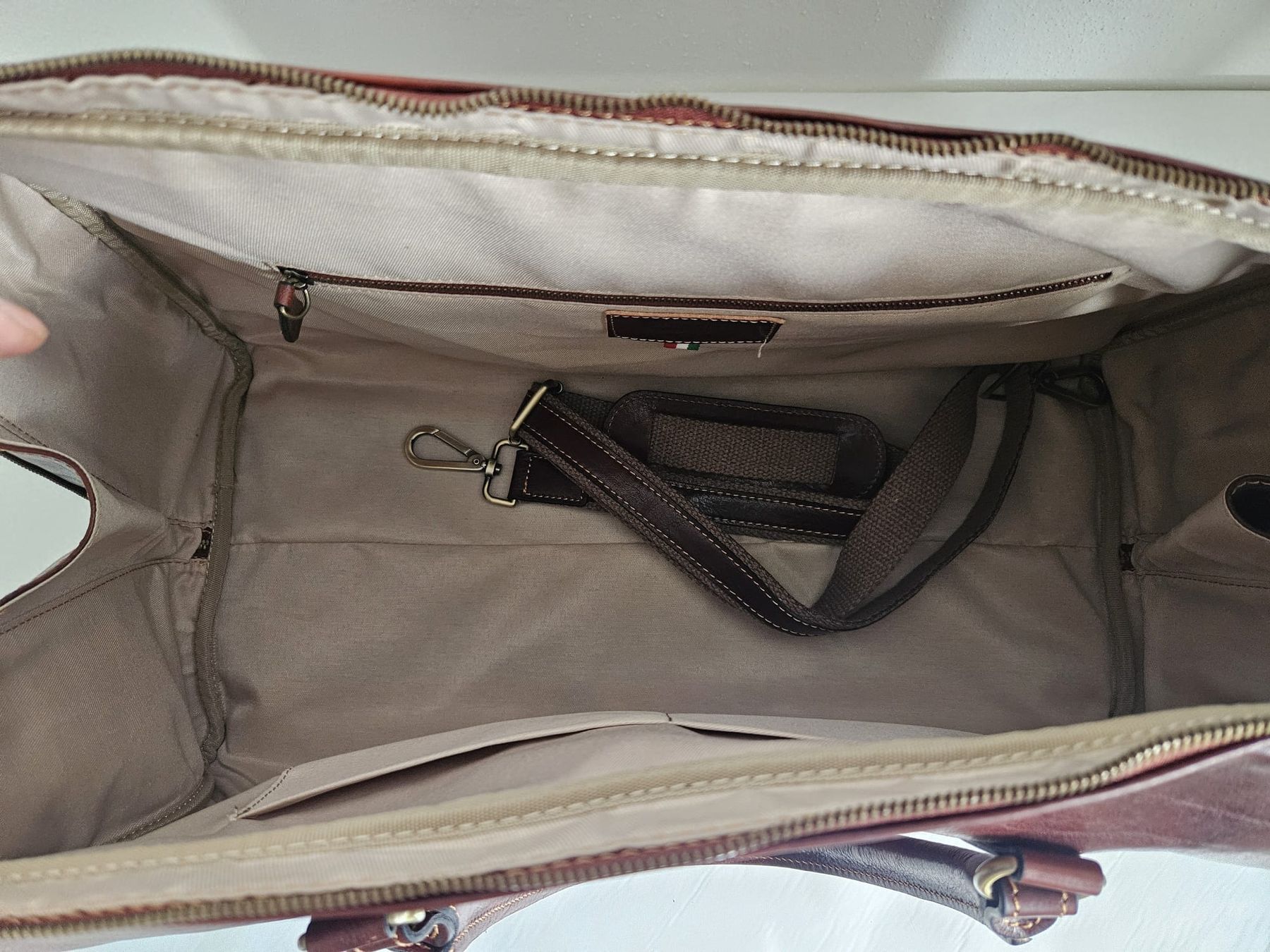 Vera Pelle Borse: Vera Pelle Leder Reisetasche – Nuovo (secondo la descrizione) da Schaffhausen venduto da Alforall 7