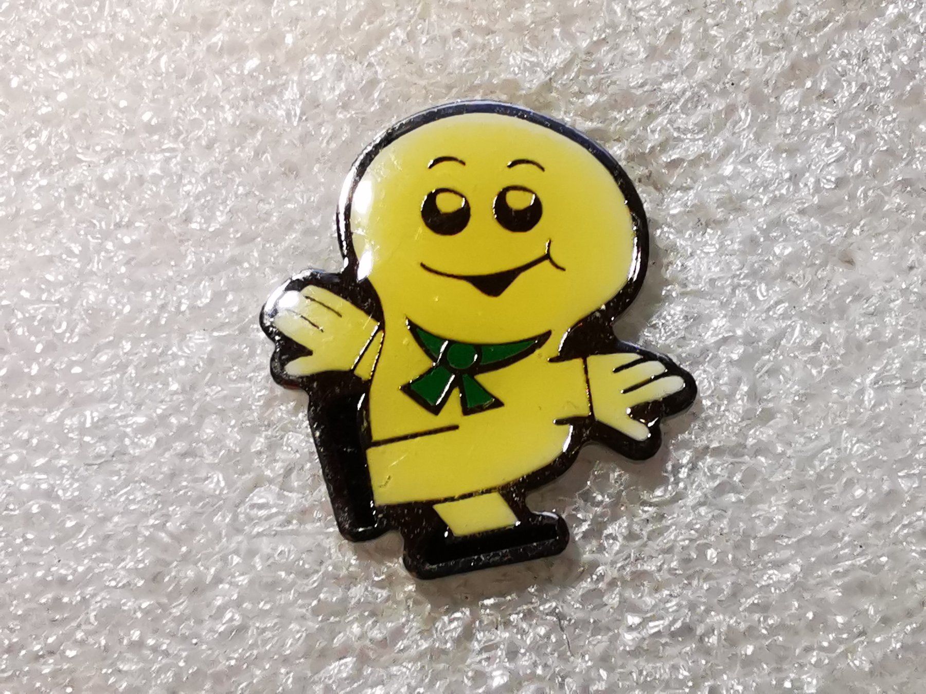Placchette & Badge: Ansteckpin 49: Maga Bio – Usato da Oppligen venduto da Pin-Fall-Shop