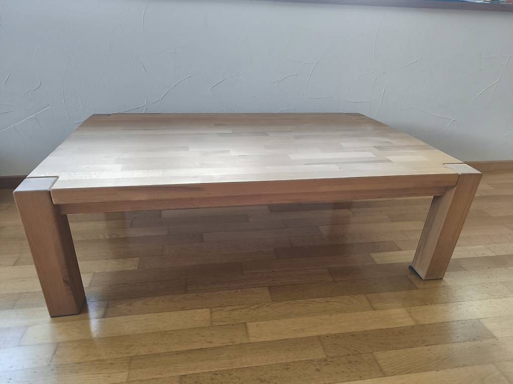 Tavoli: Kernbuche Couchtisch – Usato da Sulzbach venduto da Dida2985