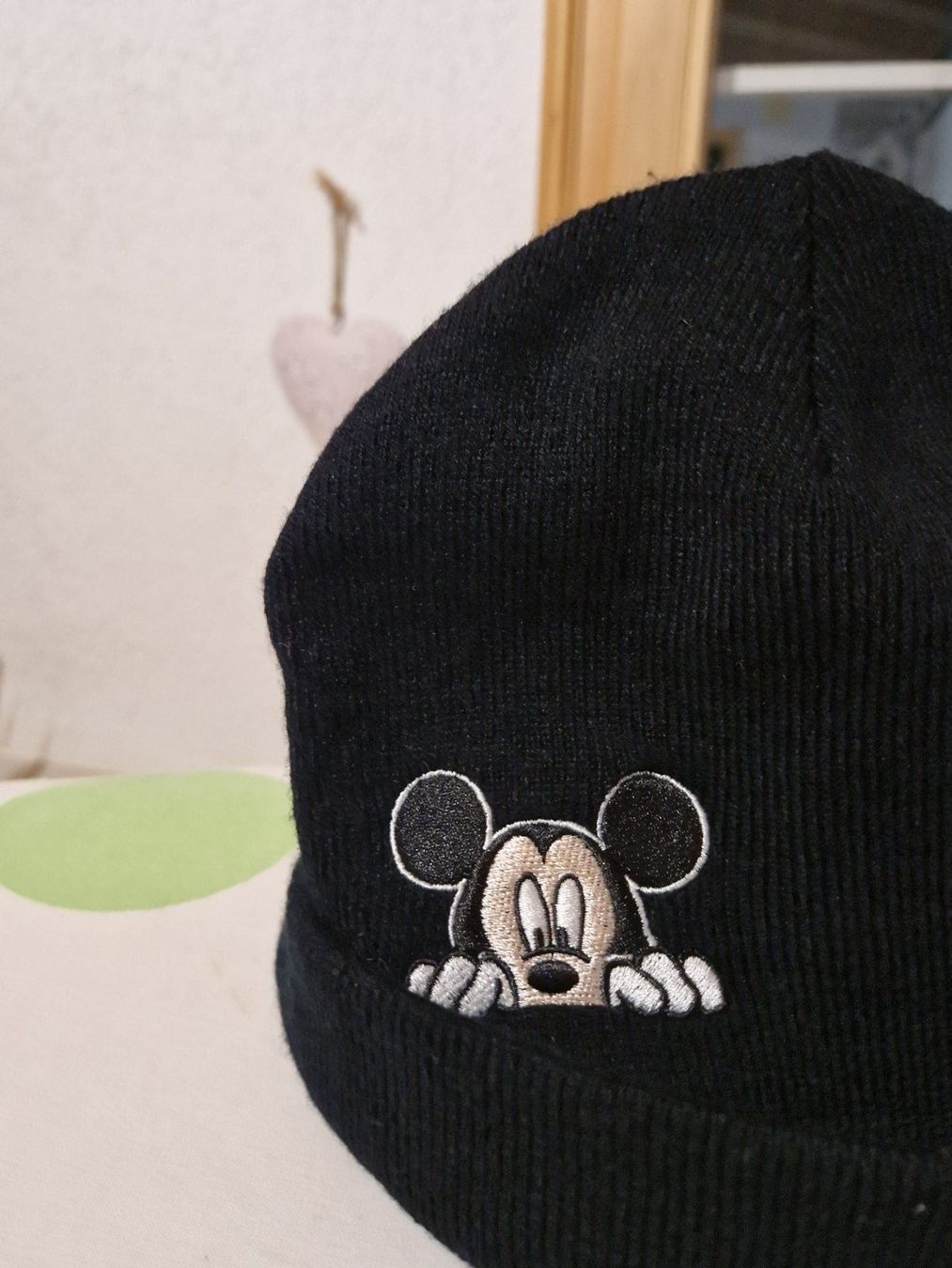 Copricapi, berretti & cappellini: Mickey Mouse Mütze wie neu – Usato da Rüfenacht BE venduto da Loeti1992 1