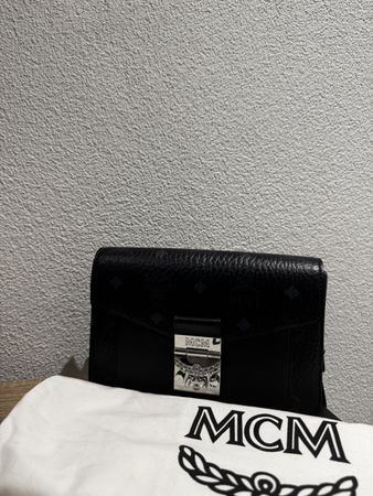 MCM Umhängetasche
