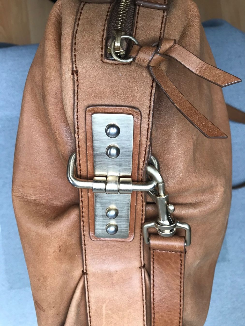 Givenchy Borse da donna: Sac Givenchy cognac – Usato da Basel venduto da Maria-Alexa 5