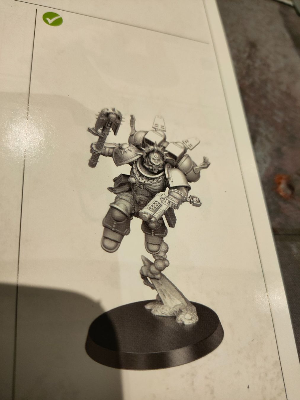 Kit di modellismo & Modellini statici: Ordenspriester mit Sprungmodul, Space Marines Warhammer 40k – Nuovo (secondo la descrizione) da Baden venduto da Araneus 1