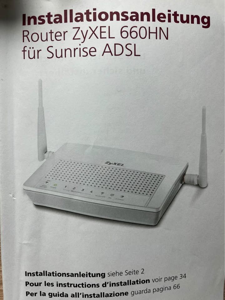 Zyxel Modem & Router: Router mit allen Kabeln – Usato da Fislisbach venduto da Hast1976
