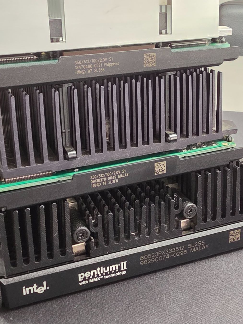Intel PC: Seltene Intel Pentium II Sammlung – Usato da Lausen venduto da -Vendetta- 3