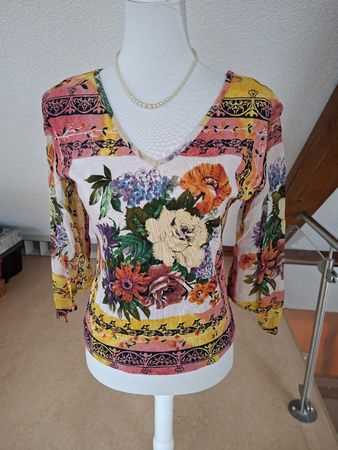 Sommerliches Damen Shirt mit Blumenmuster, Grösse M💐