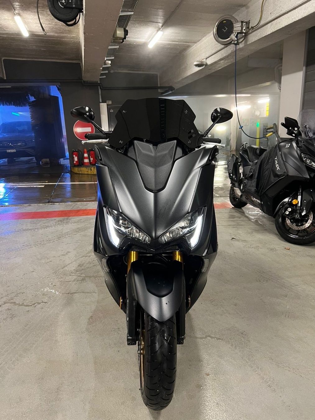 Yamaha Scooter: Tmax Tech MAX 560 XP 2021 – Usato da Les Avanchets venduto da rur_7kh8 1