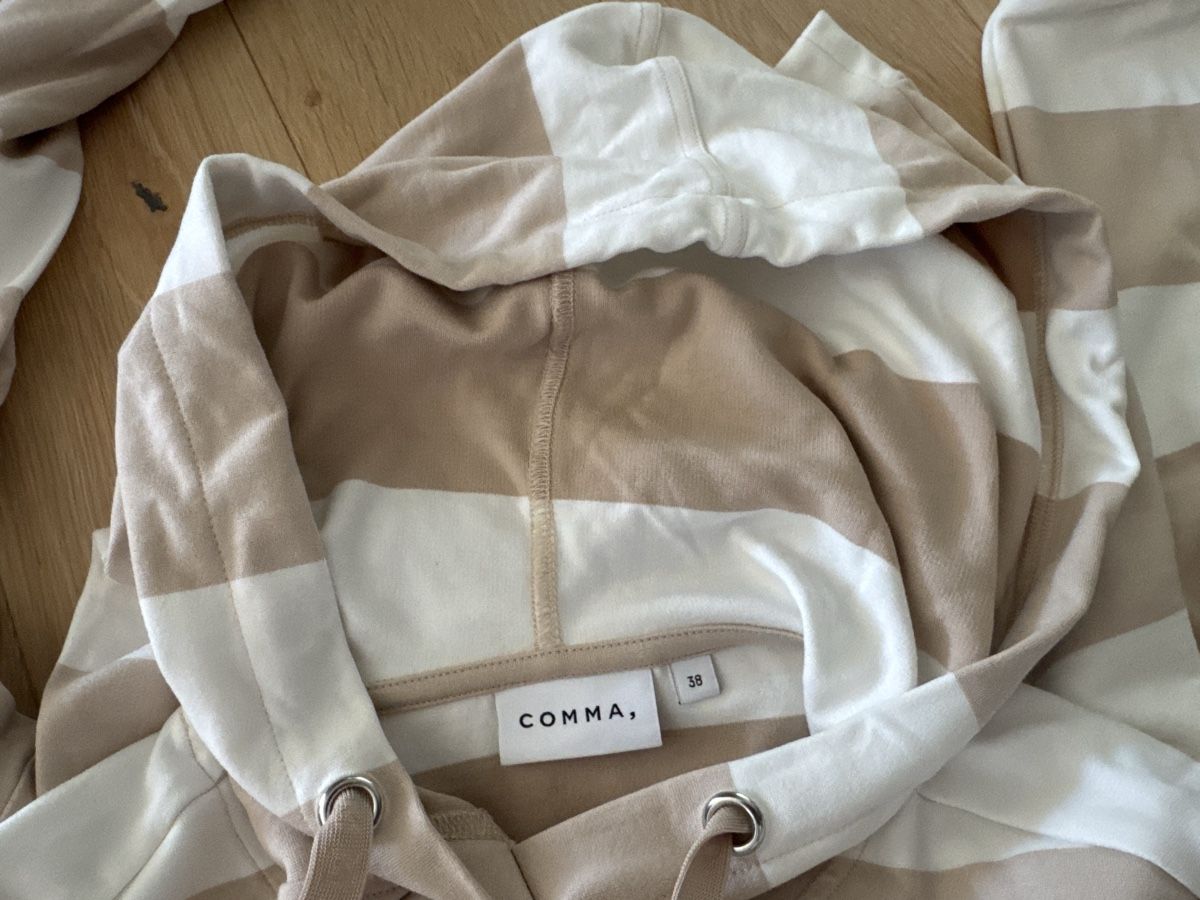 Comma Pullover & Sweatshirts: Comma Sweatshirt mit Kapuze 38 – Neu (gemäss Beschreibung) aus Nürensdorf von Hlen 2