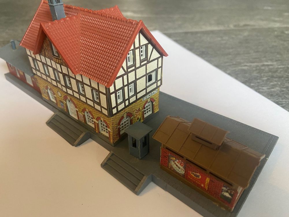 Outland Models Landhof Scheune N Maßstab 1:160 - Eisenbahn Landschaft Mit Zubehör