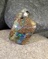 Anhänger Boulder Opal.