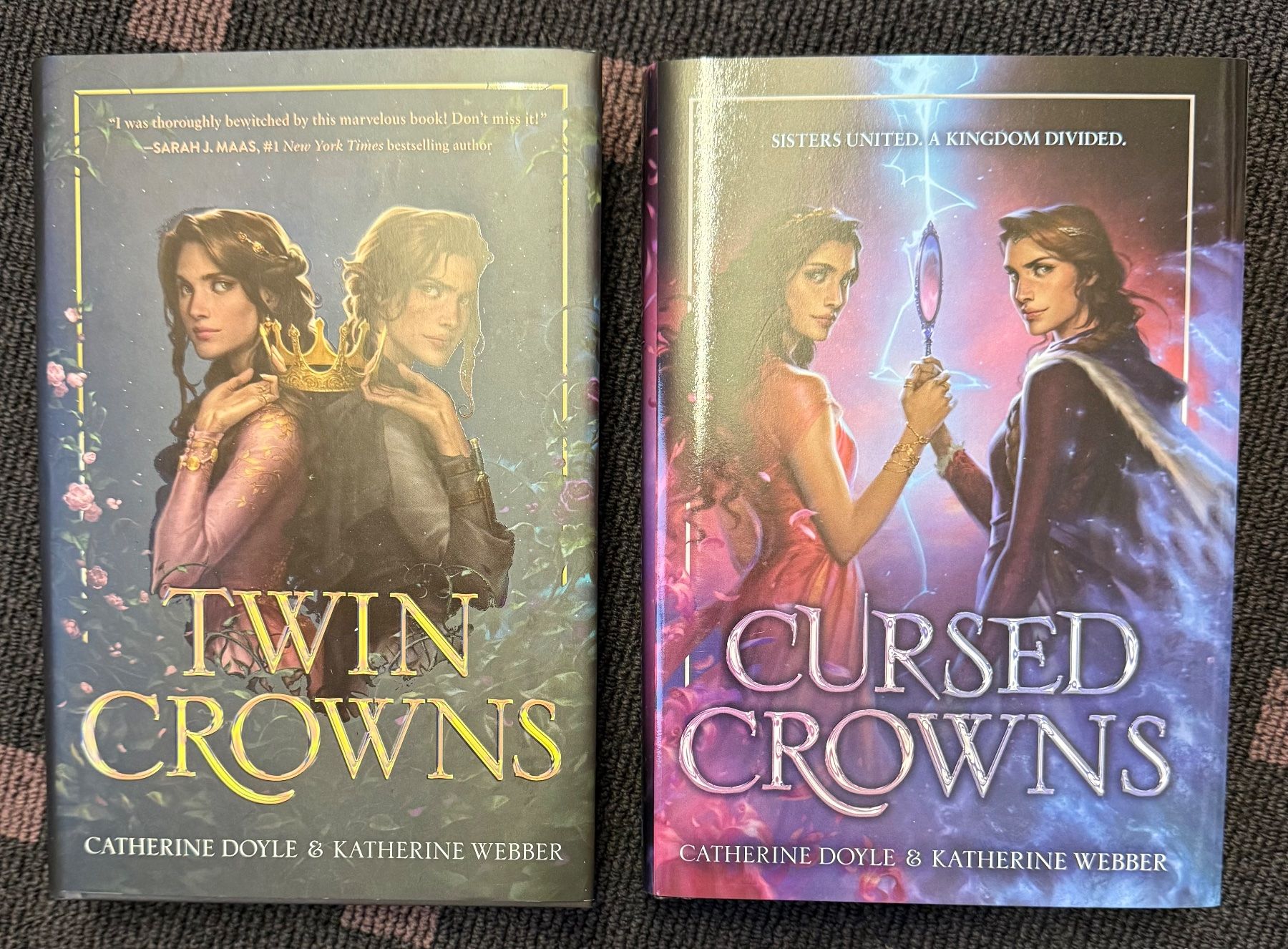 Libri: Twin Crowns & Cursed Crowns, Catherine Doyle, LitJoy Edition – Nuovo (secondo la descrizione) da Eichberg venduto da Lolapop18 1