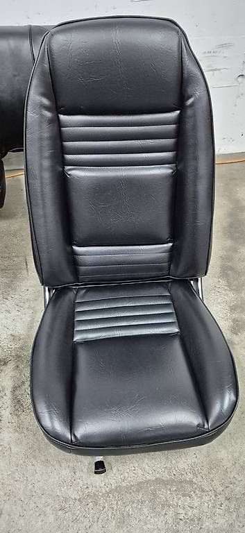 Tutti pezzi di ricambio auto: Pontiac Firebird 1978-81 CUSTOM INTERIOR – Usato da Bönigen venduto da Wrc20 3