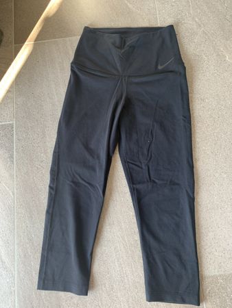 Nike Dri Fit Leggins Sporthose Grösse S 