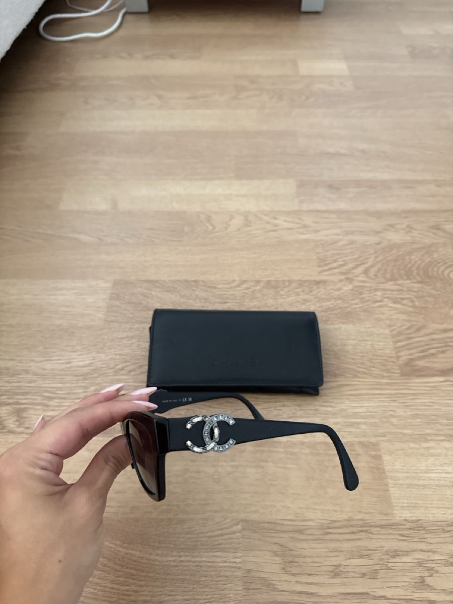 Chanel Lunettes & Verres: Sonnenbrille Channel  – D'occasion à Zürich par Caterina1011 1