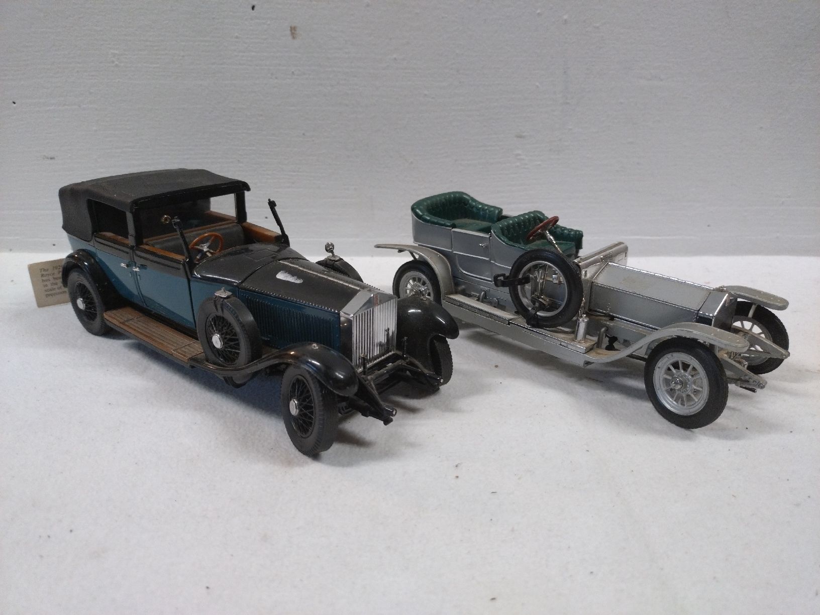 Franklin Mint Modellini d'auto: Rolls Royce Phantom + Silver Ghost Franklin Mint Diecast – Difettoso da Farvagny-le-Grand venduto da LaCaverne