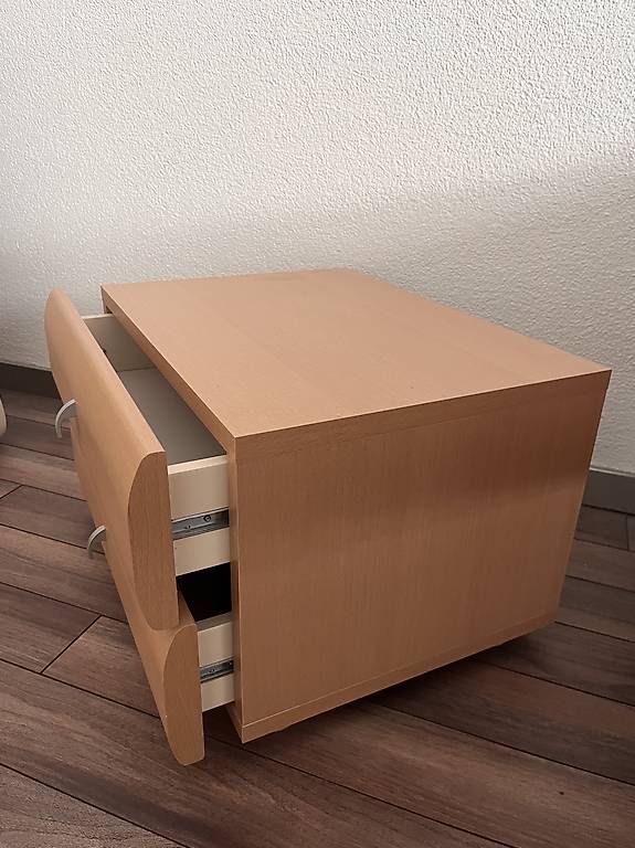 Nachttische: Nachttisch – Gebraucht aus Köniz von mcp_l62p 1