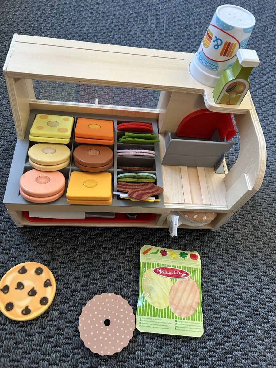 Giocattoli: Melissa&Doug Sandwich Bar – Nuovo (secondo la descrizione) da Zürich venduto da mar_d7zz