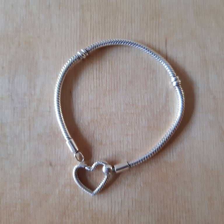 Armbänder & -reifen: Pandora Armband – Gebraucht aus Burgdorf von sik_mz9x