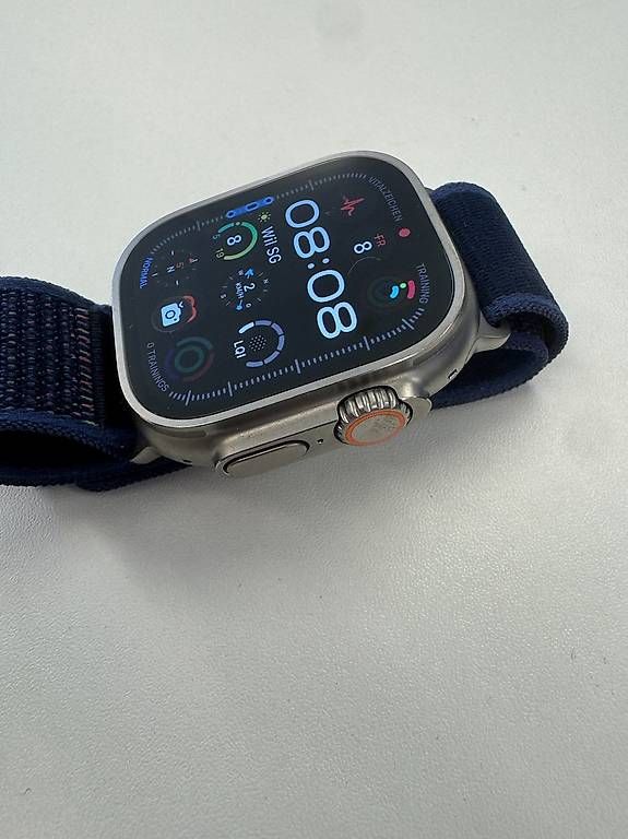 Apple Smartwatch: Apple Watch Ultra 2 - Cellular / Wifi / Titan – Usato da Winterthur venduto da mar_9dr9 1