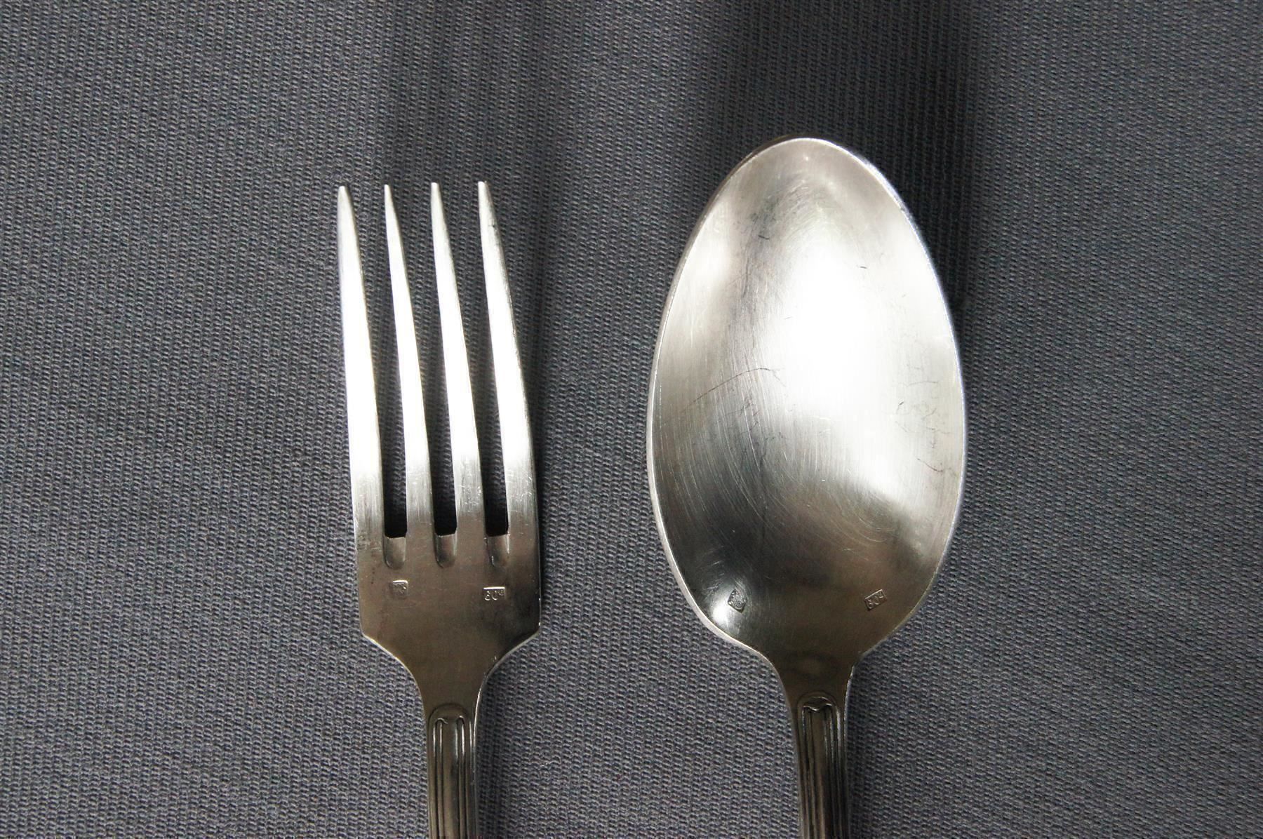 Bestecksets: Set 1 Löffel und 1 Gabel versilbert – Gebraucht aus Geroldswil von ARTEFACTO 2