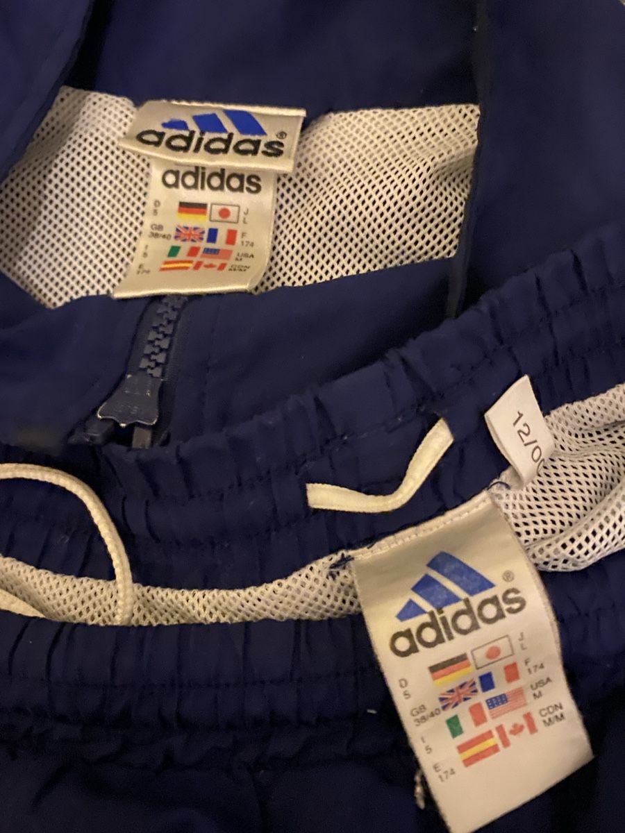 Adidas Lotti di vestiti: Vintage Adidas Traineranzug Grösse M – Usato da Gossau SG venduto da gadi_888 2