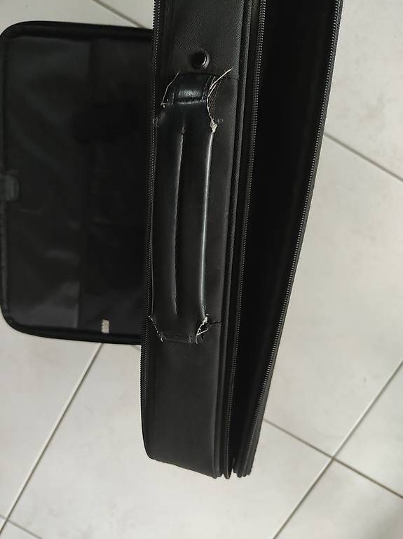 Borse: Laptop Tasche 50x40 – Usato da Hunzenschwil venduto da dpavespa 2