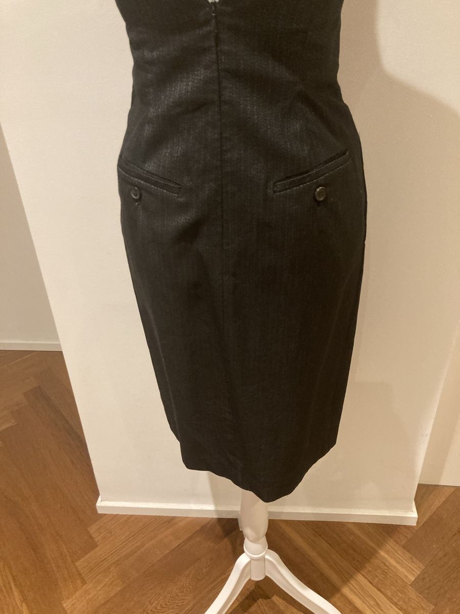 Max Mara Vestiti: Max Mara Bustierkleid – Nuovo (secondo la descrizione) da Thalwil venduto da reb_8qv9 6