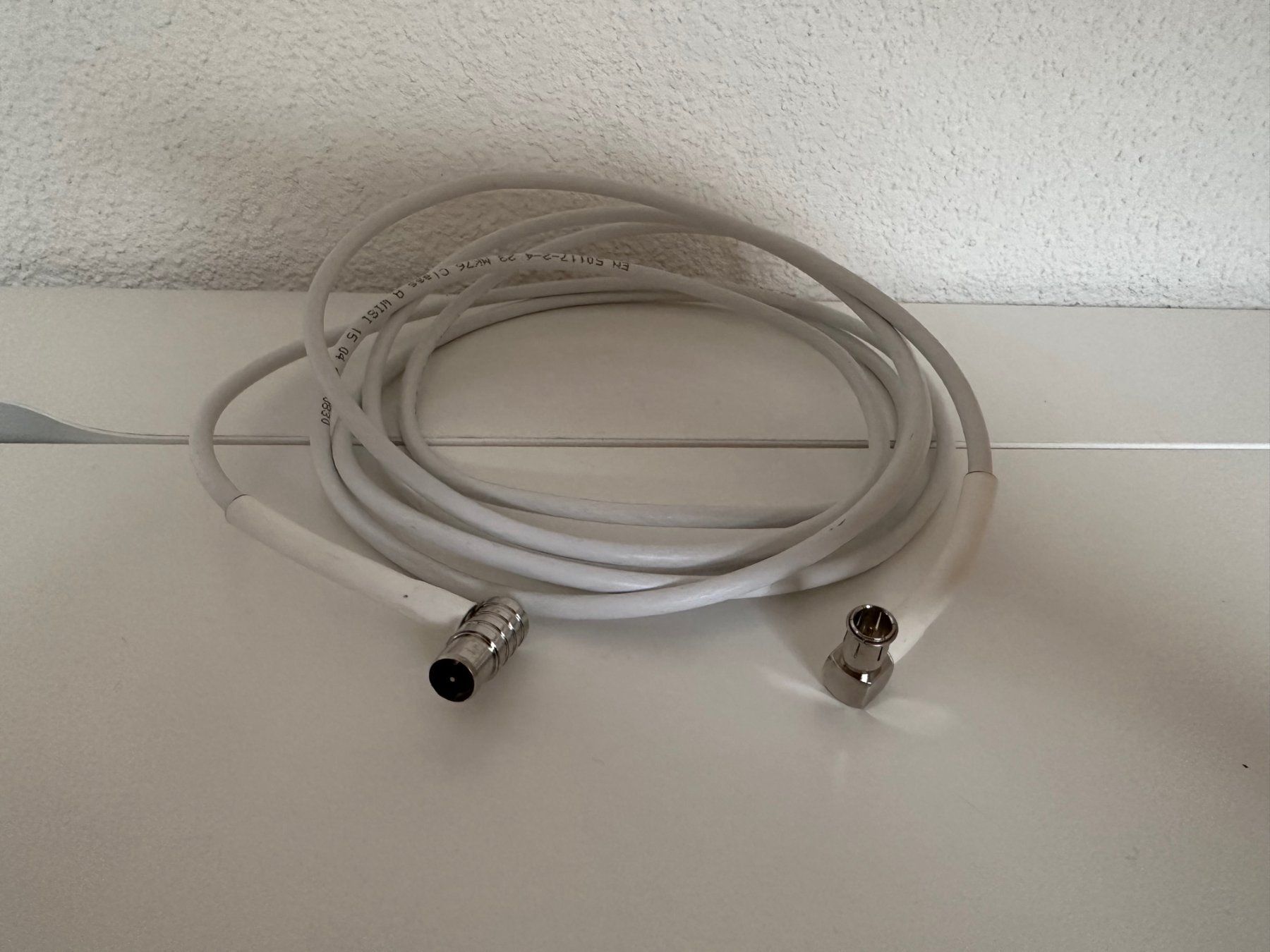 Cavi: Antennenkabel  4m – Usato da Basel venduto da Nermin00