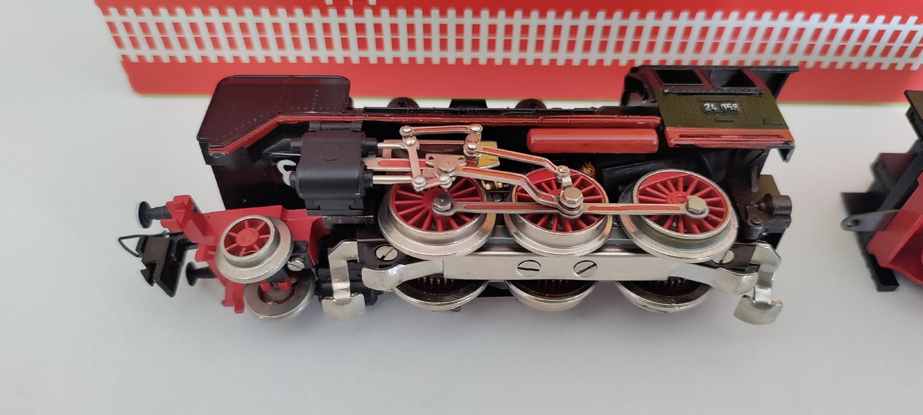 Trix Modellini di ferrovie: TRIX-EXPRESS-H0-Dampflok "2202" | Baureihe "24" | "DB" – Usato da Boswil venduto da MAF_952 5