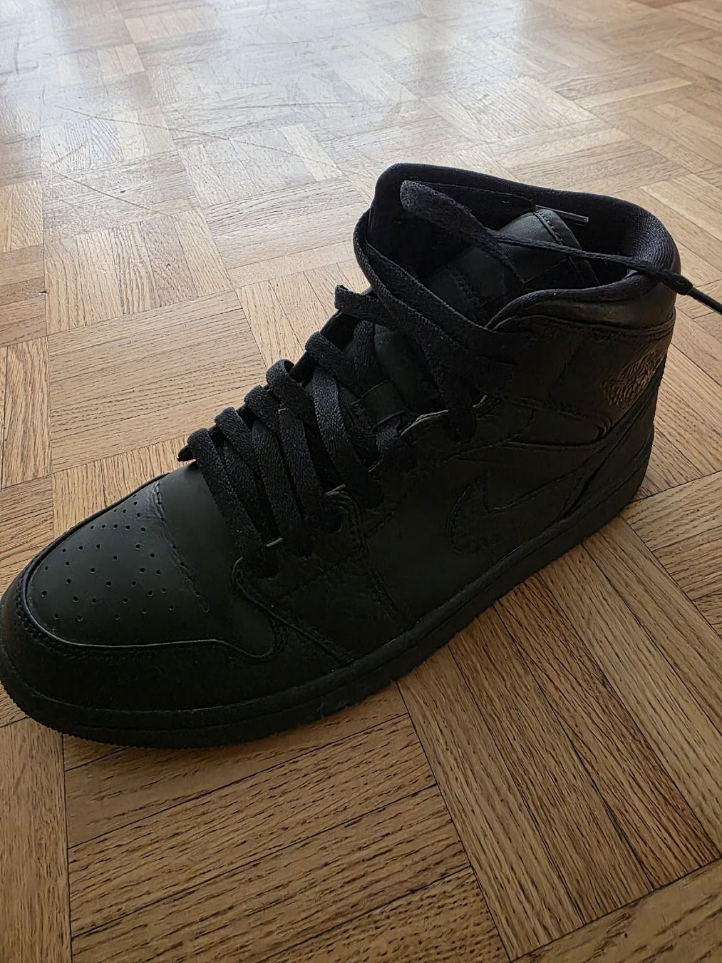 Herrenschuhe: jordan 1Mid – Neu (gemäss Beschreibung) aus Neuchâtel von hbenfrh 2