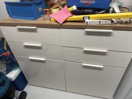 Grosser Malm Kommode Schrank, weiss mit Holzplatte, Top!