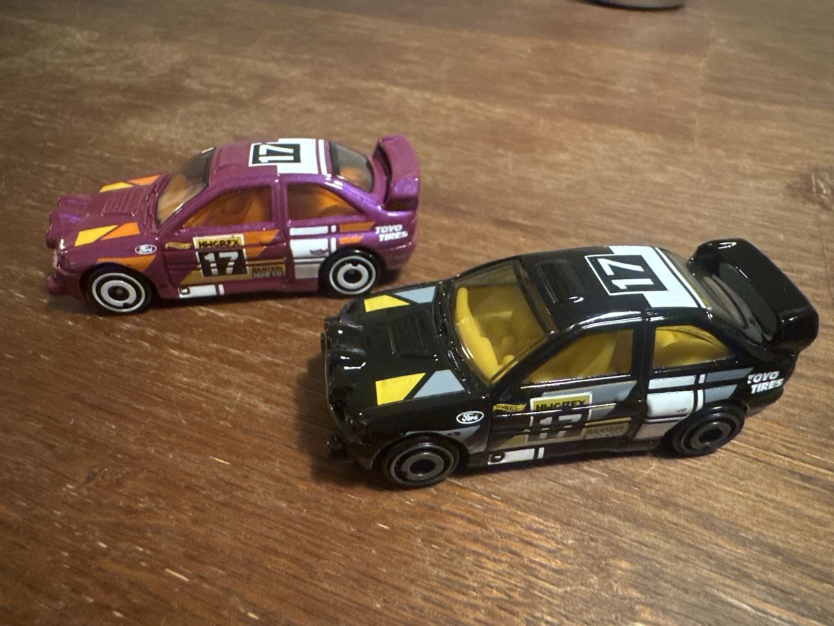 Hot Wheels Voitures modèles: Hot wheels 2er set Ford Escort – Neuf (Voir description) à Liebefeld par Tatts81