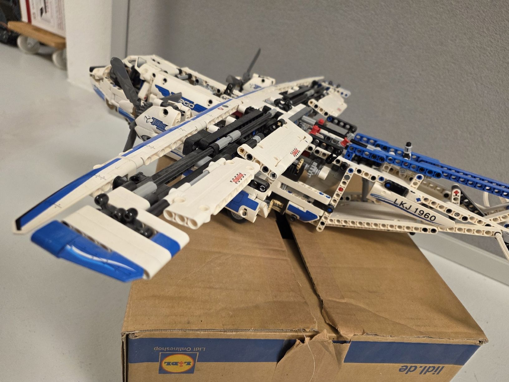 Lego Giocattoli: Lego Technic Frachtflugzeug 42152 – Usato da Möhlin venduto da Hofi61 2