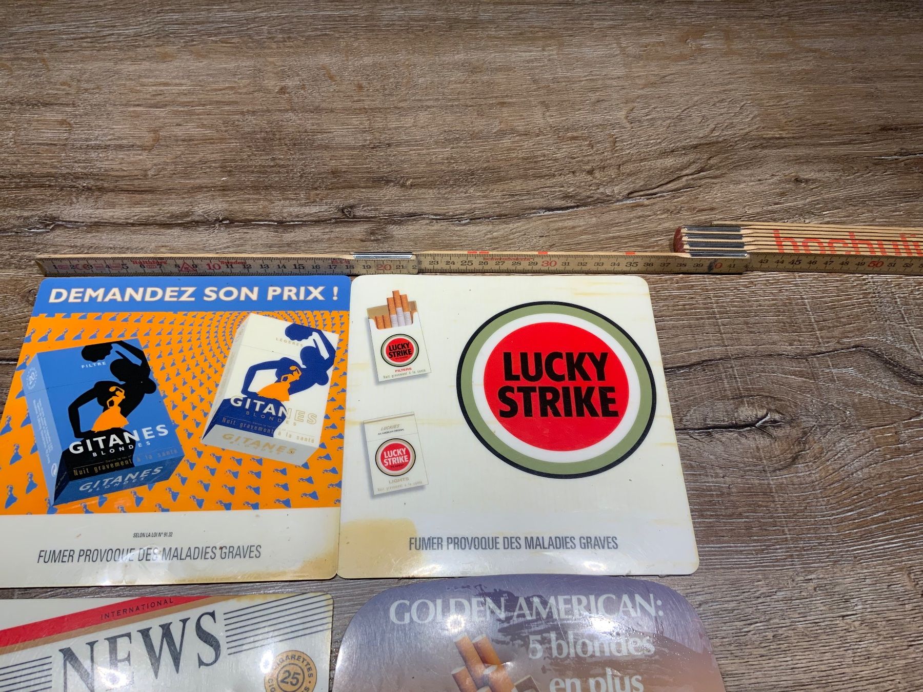 Tappetini per mouse: Vintage Mausmatte  Sammlung: Gitanes, Lucky Strike u.a. – Usato da Willisau venduto da Minali 4
