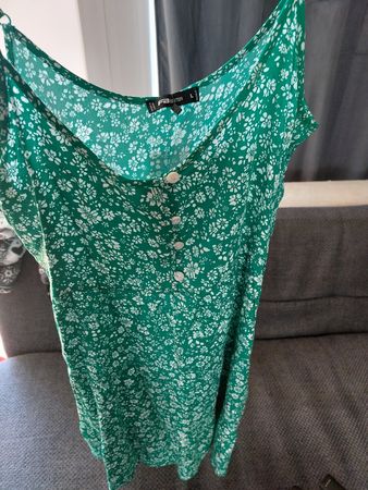 Sommerliches Blümchen-Kleid, Grün/Weiss, Grösse L