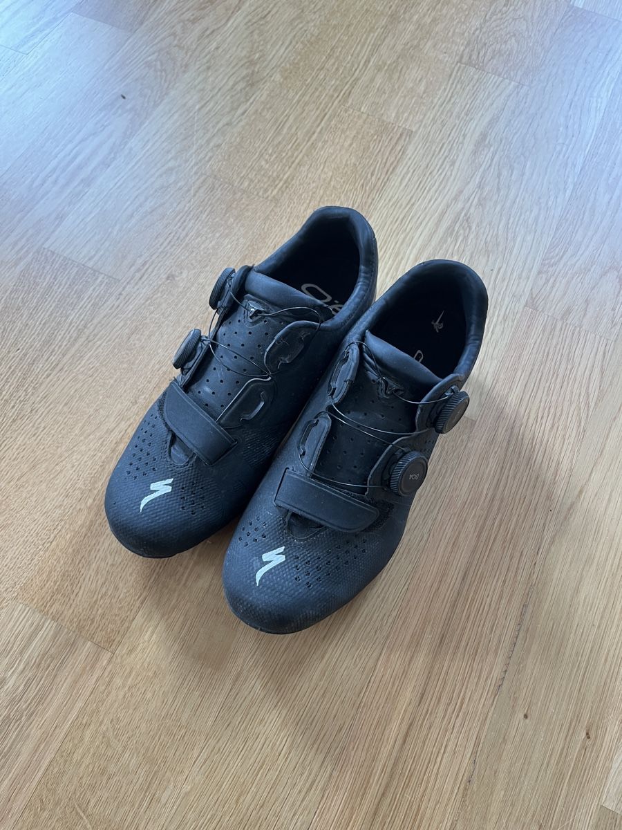 Specialized Herrenschuhe: Specialiced Rennveloschuh – Gebraucht aus Zürich von nbataillard