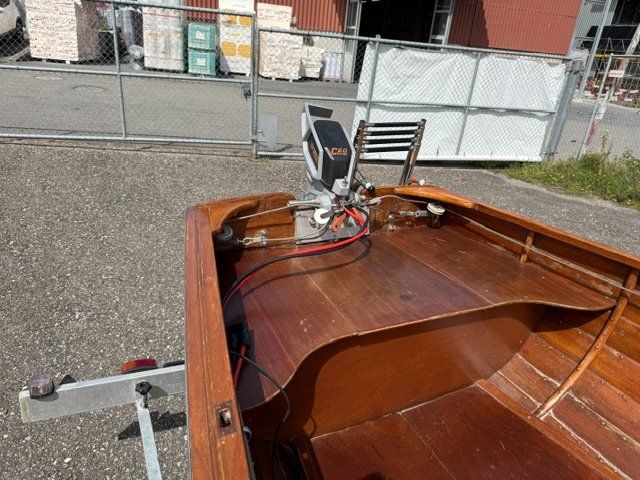 Barche: Motorschiff aus Holtz – Usato da Kriens venduto da monte06 3
