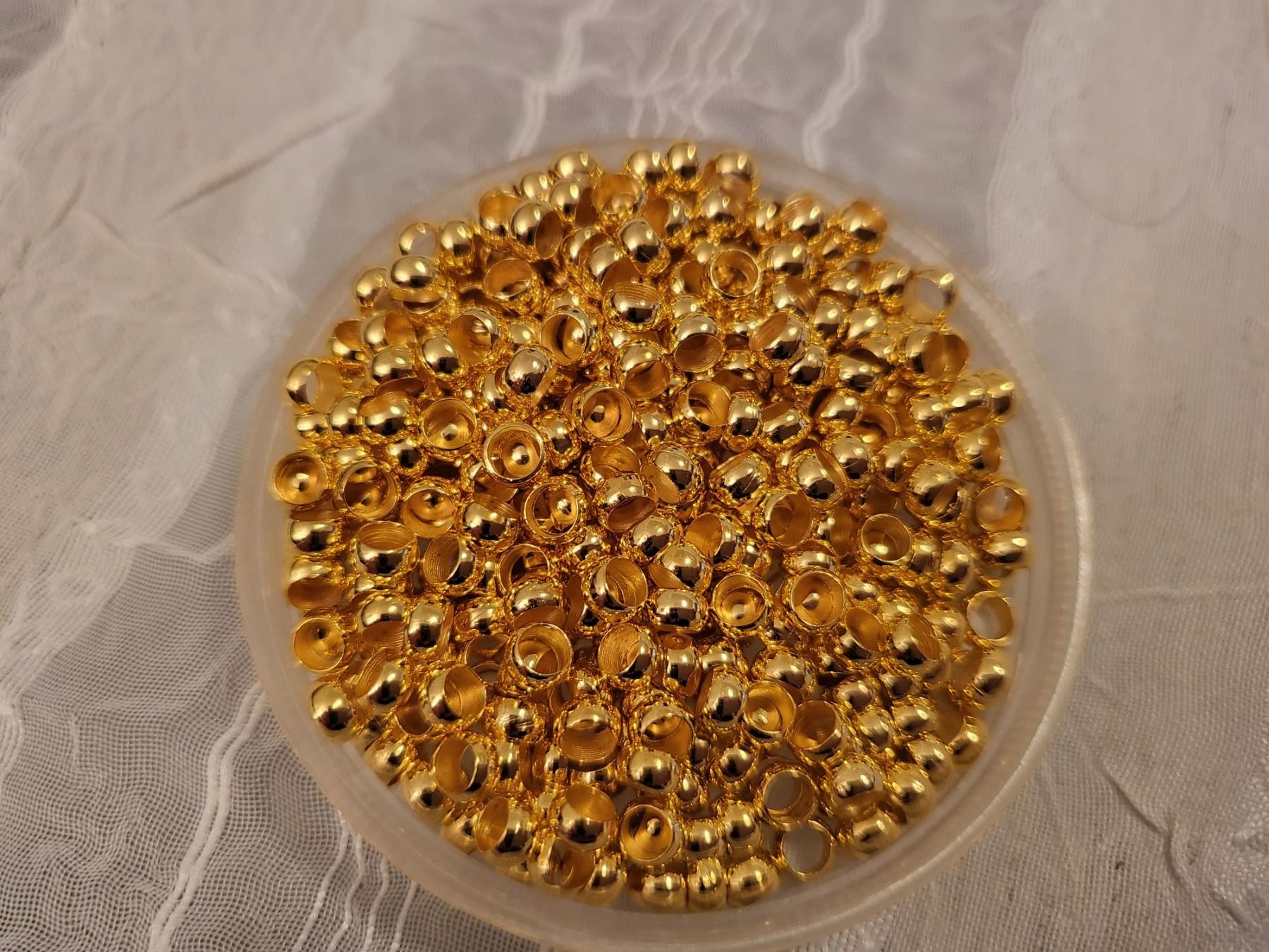 Perlen (unechte): Quetschperlen gold 4mm 100 stk – Neu und originalverpackt aus Dietikon von Eleda 1