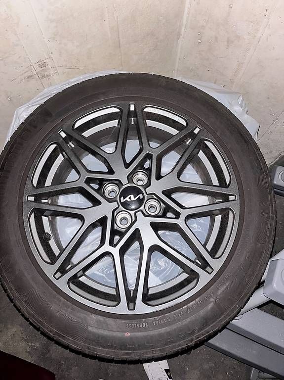 Pneus & Roues: Sommer Reifen  – D'occasion à St.Gallen par Kri_wpd6