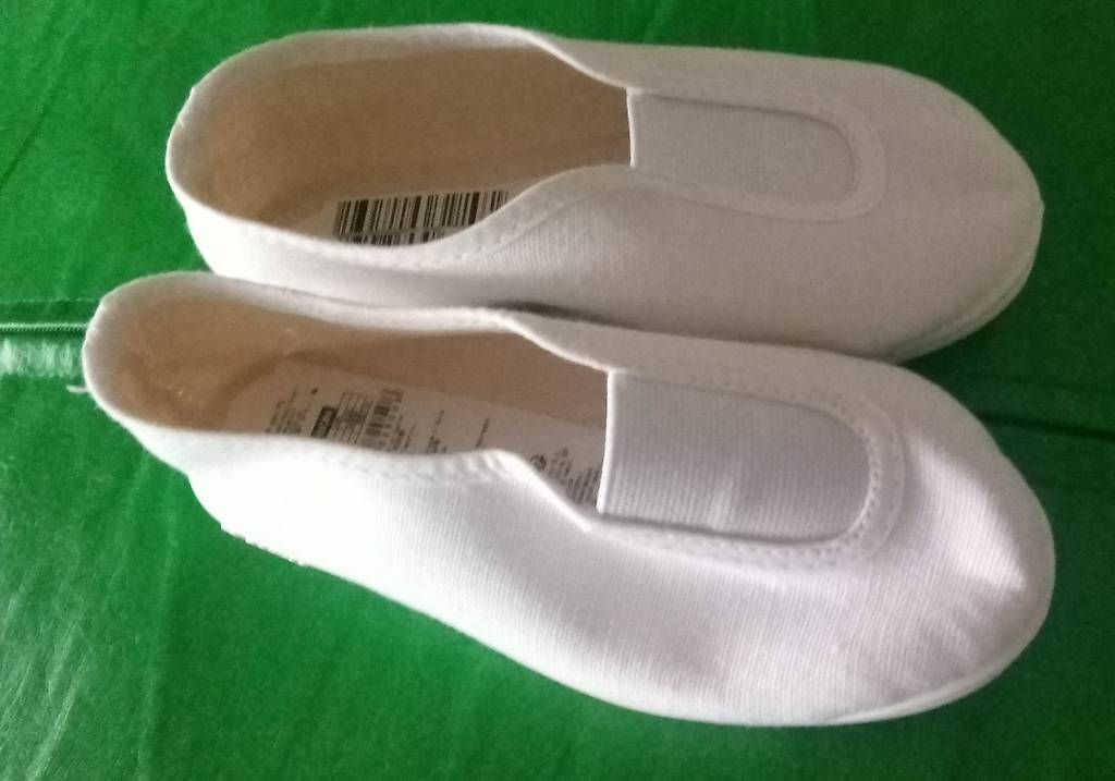 Scarpe da uomo: Gymnastikschuhe / Lätschli weiss – Usato da Boll venduto da minta24 1