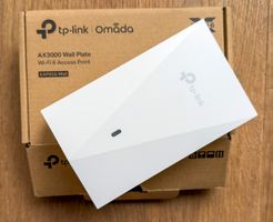 Access Point TP-Link Omada EAP655-Wall V1 mit TP-Link PoE+